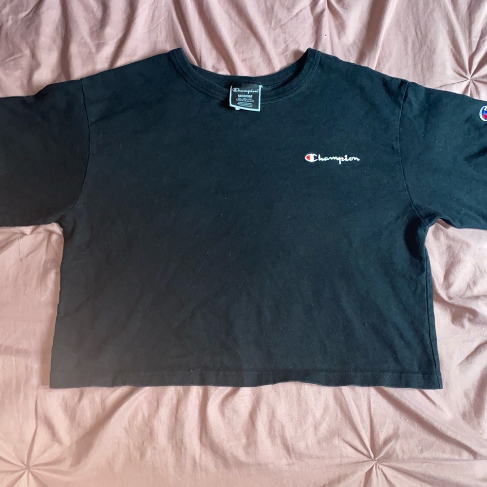 Black Champion Shirt 👚